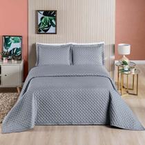 Kit Cobre Leito Colcha Vênus King Dupla Face Micropercal 200 Fios Liso 3 Peças - Cinza Kit Cobre Leito Colcha Vênus King Dupla Face Micropercal 200 Fios Liso 3 Peças - Cinza