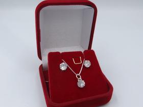 Kit Colar Brinco Ponto de Luz Prata 925 Redondo Kit Colar Brinco Ponto de Luz Prata 925 Redondo