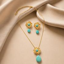 Kit Colar E Brincos Prateado ou Dourado Flor Com Pedra Turquesa Feminina Acessório Elegante Presente Para Namorada Aniversário Kit Colar E Brincos Prateado ou Dourado Flor Com Pedra Turquesa Feminina Acessório Elegante Presente Para Namorada Aniversário