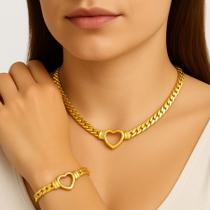 Kit Colar Pulseira Grumet Grossa Pingente Coração Dourado