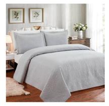 Kit colcha 3 peças patchwork queen 2,40 X 2,60 Realce Premium Kit colcha 3 peças patchwork queen 2,40 X 2,60 Realce Premium