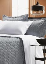 Kit Colcha Queen 180 Fios 100%Algodão Matelado Cinza Claro Kit Colcha Queen 180 Fios 100%Algodão Matelado Cinza Claro