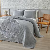 Kit Colcha Queen 300 Fios Lese Grafite Bordado Inglês 3 Peças