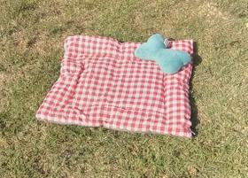 KIT Colchonete Cama Pet 50x70 Acolchoado Macio + Osso Peluciado