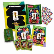 Kit COLECIONADOR COPA DO MUNDO 2026 3 ENVELOPES CARDS, 1 LIMITED EDITION, 1 XXL LIMITED EDITION, GUIA, PASTA, TABULEIRO E LATA CLASSIC E 42 FIGURINHAS Kit COLECIONADOR COPA DO MUNDO 2026 3 ENVELOPES CARDS, 1 LIMITED EDITION, 1 XXL LIMITED EDITION, GUIA, PASTA, TABULEIRO E LATA CLASSIC E 42 FIGURINHAS
