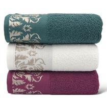 Kit Com 03 Toalhas De Banho - Verde/Branca/Rubi - Viena - 72x130cm - LMpeter