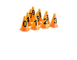 Kit com 10 cones numerados ( 0 a 9 ) para treinamento funcional