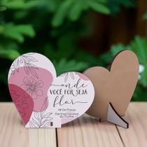 Kit com 10 Lembranças em Forma de Coração para o Dia Internacional da Mulher Kit com 10 Lembranças em Forma de Coração para o Dia Internacional da Mulher