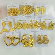 Kit com 10 pares de brincos folheados para revenda atacado Kit com 10 pares de brincos folheados para revenda atacado