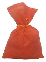 Kit com 10 saquinho surpresa lembrancinha de festa laranja tnt