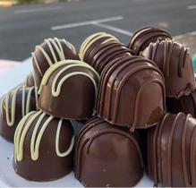 Kit com 10 uni de bombons sortidos