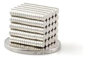 Kit com 100 Peças Ímã de Neodímio 3x1mm Super Forte N35 Redondo