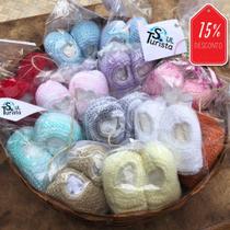 Kit com 13 Sapatinhos de Bebê de Tricô Cores Diversas - 0 a 3 meses Kit com 13 Sapatinhos de Bebê de Tricô Cores Diversas - 0 a 3 meses