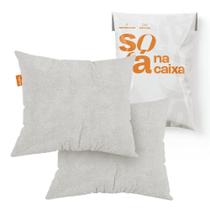 Kit com 2 Almofadas em Bouclé com Estofamento em Fibra Siliconada - Sofá na Caixa
