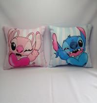 Kit com 2 almofadas Namorados Sticht e Angel 30x30cm