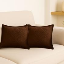 Kit com 2 Capas Mateladas Charme e Sofisticação para Sua Sala
