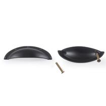 Kit Com 2 Conchas Trabalhadas Coloniais Gavetas E Armarios