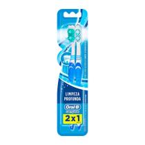 Kit com 2 Escovas Dentais Oral-B complete Macia 40 Kit com 2 Escovas Dentais Oral-B complete Macia 40