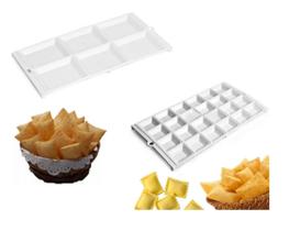 Kit Com 2 Formas Para Massas De Ravioli E Pastel Caseiro