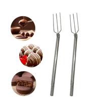 Kit com 2 Garfos de 3 Pontas Para Banhar Bombons Trufas Pão De Mel
