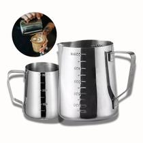 kit Com 2 Jarras Baristas 650 e 350ml - Leiteira com Medidor