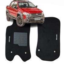 Kit com 2 Peças de Tapetes Carpetes Automotivos Fiat Strada Cs 2013 a 2021 - F01.088