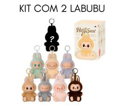 Kit com 2 Pelúcia Chaveiro Labubu Sentado Caixa Surpresa Have A Seat