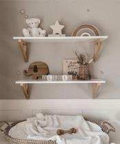 Kit com 2 prateleiras Infantil Branca para quarto de bebe Kit com 2 prateleiras Infantil Branca para quarto de bebe