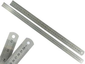 Kit Com 2 Régua Metal Inoxidável Marcação De Baixo Relevo Uso Escolar Escritório Engenheiro Profissional 40 e 60 cm