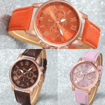 Kit Com 2 Relógios Quartz Feminino Com Pulseira De Couro Kit Com 2 Relógios Quartz Feminino Com Pulseira De Couro