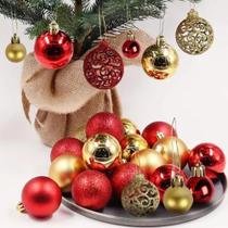 Kit com 25 Bolas de Natal Modelos Luxo Glamour, Dourada e Red Rose 5cm Kit com 25 Bolas de Natal Modelos Luxo Glamour, Dourada e Red Rose 5cm