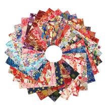 Kit com 25 retalhos de tecido para patchwork 20 cm em quadrados de algodão Kit com 25 retalhos de tecido para patchwork 20 cm em quadrados de algodão