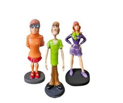 Kit com 3 Bonecos Estatueta Velma, Salsicha e Daphne em Resina - Mahalo