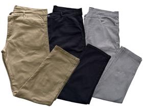 Kit com 3 calças de sarja masculina modelo Slim calças com ótima costura todas com elastano