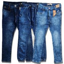 kit com 3 calças jeans juvenil masculina com elastano e ajuste interno.