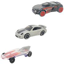Kit com 3 Carros Hot Wheels Modelo 4 - Mattel