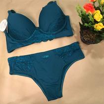 kit com 3 conjuntos plus size.