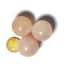 Kit com 3 Mini Esferas de Quartzo Rosa - Pedra Natural Polida Kit com 3 Mini Esferas de Quartzo Rosa - Pedra Natural Polida