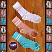 Kit com 3 Pares de Meias de Algodão Antiderrapante Academia Corrida Yoga Pilates Cano Médio Listrada Unissex Esportiva Único Veste do 35 ao 40