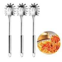 Kit com 3 pegador de Macarrão Longo 100% Inox Cozinha Kit com 3 pegador de Macarrão Longo 100% Inox Cozinha