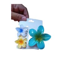 Kit com 3 Presilhas em Formato de Flor Beleza e Praticidade para Todos os Cabelos
