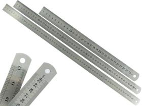Kit Com 3 Réguas Metal Leve De Aço Inoxidável Tamanho 30 50 e 60 cm Marcação Baixo Relevo Escolar Escritório Engenheiro
