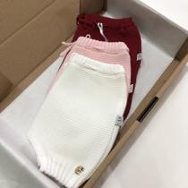 Kit com 3 tapa fraldas de tricot - branco, rosa e vermelho Boneco de Neve