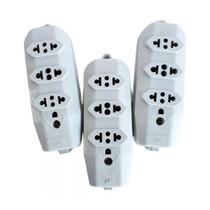 Kit Com 3 Tomadas Tripla Em Barra 10a/20a Branca Kit Com 3 Tomadas Tripla Em Barra 10a/20a Branca