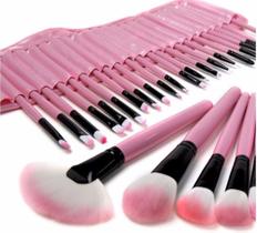 Kit com 32 pinceis para maquiagem rosa + estojo