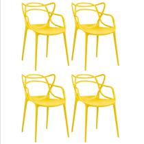 Kit com 4 Cadeiras Aviv Estrutura em Polipropileno Fratini