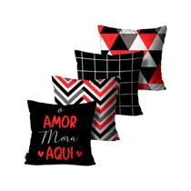 Kit com 4 Capas Almofadas Decorativas O Amor Mora Aqui 45x45