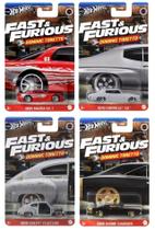 Kit com 4 Miniaturas Fast &amp Furious Dominic Toretto - Velozes e Furiosos 1/64 - Hot Wheels