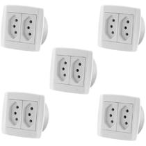 Kit Com 5 Pç Tomada 20A Dupla Para Móveis Ilumi Slim Branca Kit Com 5 Pç Tomada 20A Dupla Para Móveis Ilumi Slim Branca