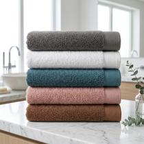 Kit com 5 Toalhas Banho Gigante Eleganz 75x150cm Cores Variadas Kit com 5 Toalhas Banho Gigante Eleganz 75x150cm Cores Variadas